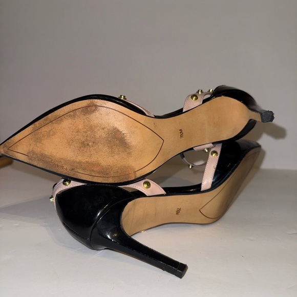 Halogen | Studded Stiletto Pump size 7.5 - Picture 7 of 7